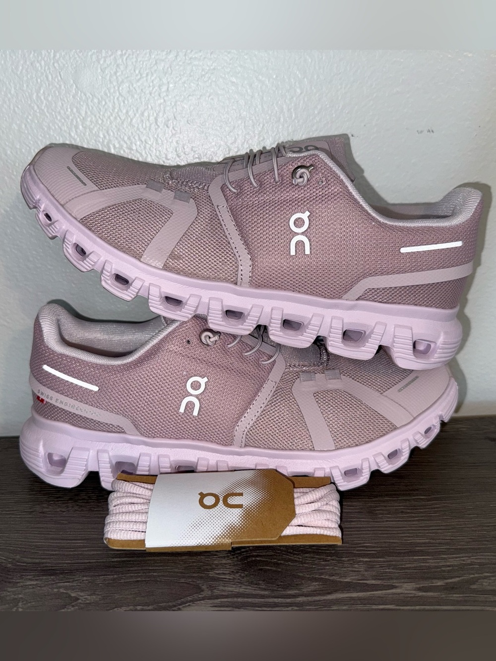 On Running Cloud 6 Women's Sneakers in Dusty Pink (Mauve/Zinc) Size 7.5W NIB